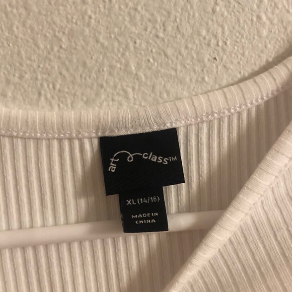 White ribbed tee - Picture 2 of 2